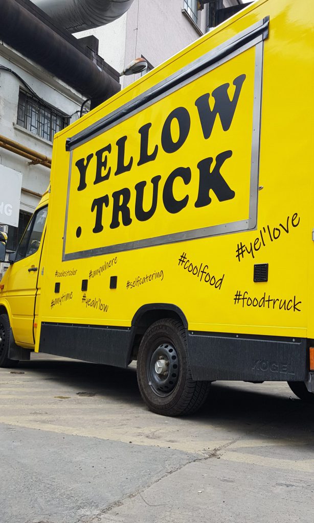 Yellow Truck, főkép